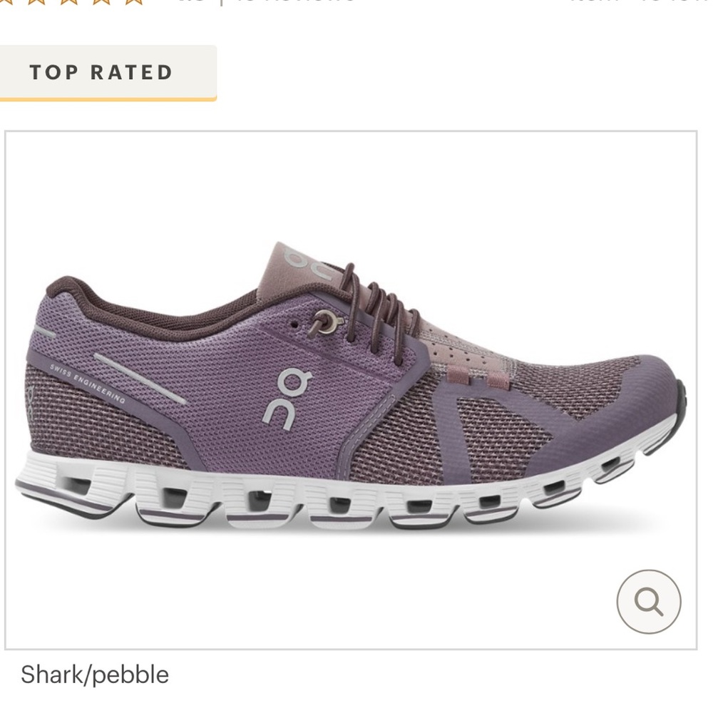 On cloud running shoes women size 10
